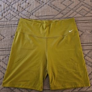 Plus Nike Bike Short